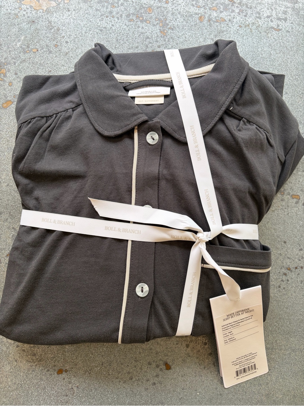 Soft Knit Short Sleeve & Pants Pajama Set - Mineral-Nwt Size M — image 5 of 6